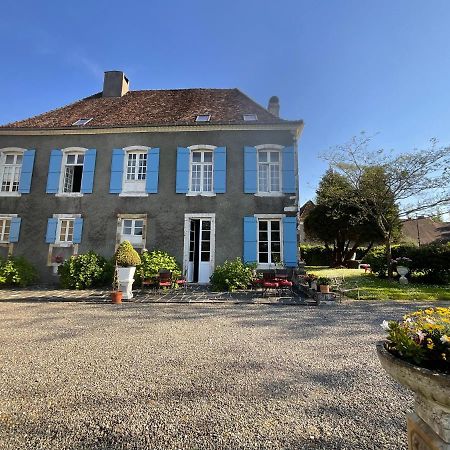 Domaine De La Carrere Hotell Arthez-de-Bearn Exteriör bild