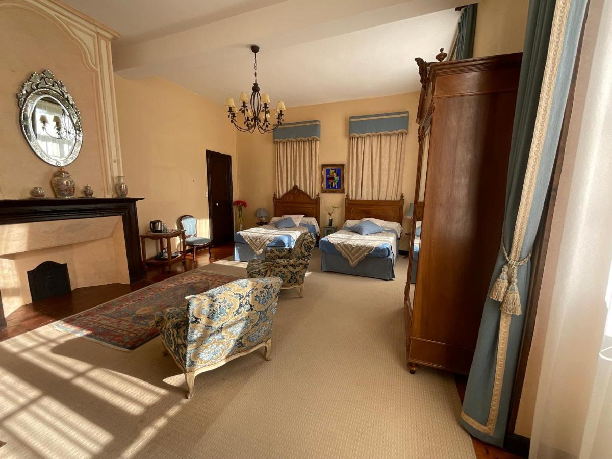 Domaine De La Carrere Hotell Arthez-de-Bearn Exteriör bild