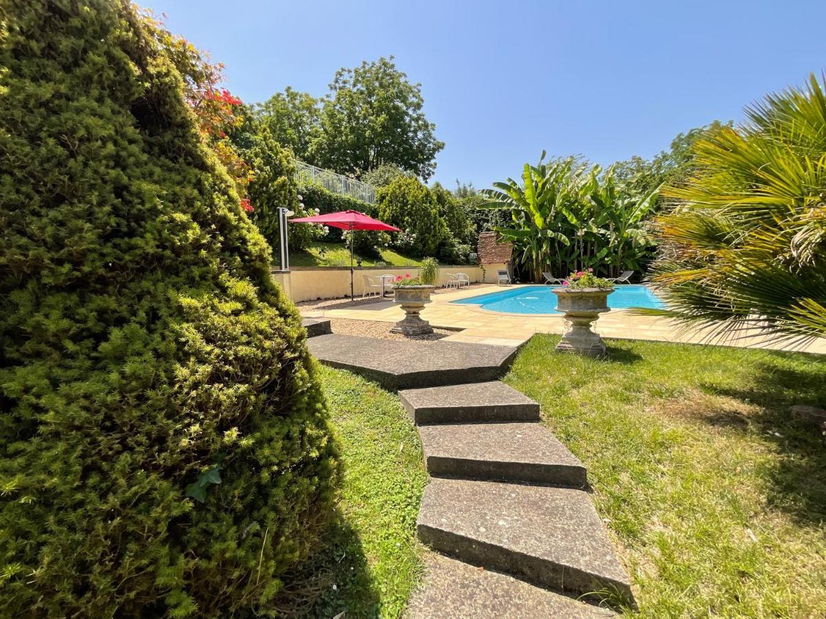 Domaine De La Carrere Hotell Arthez-de-Bearn Exteriör bild